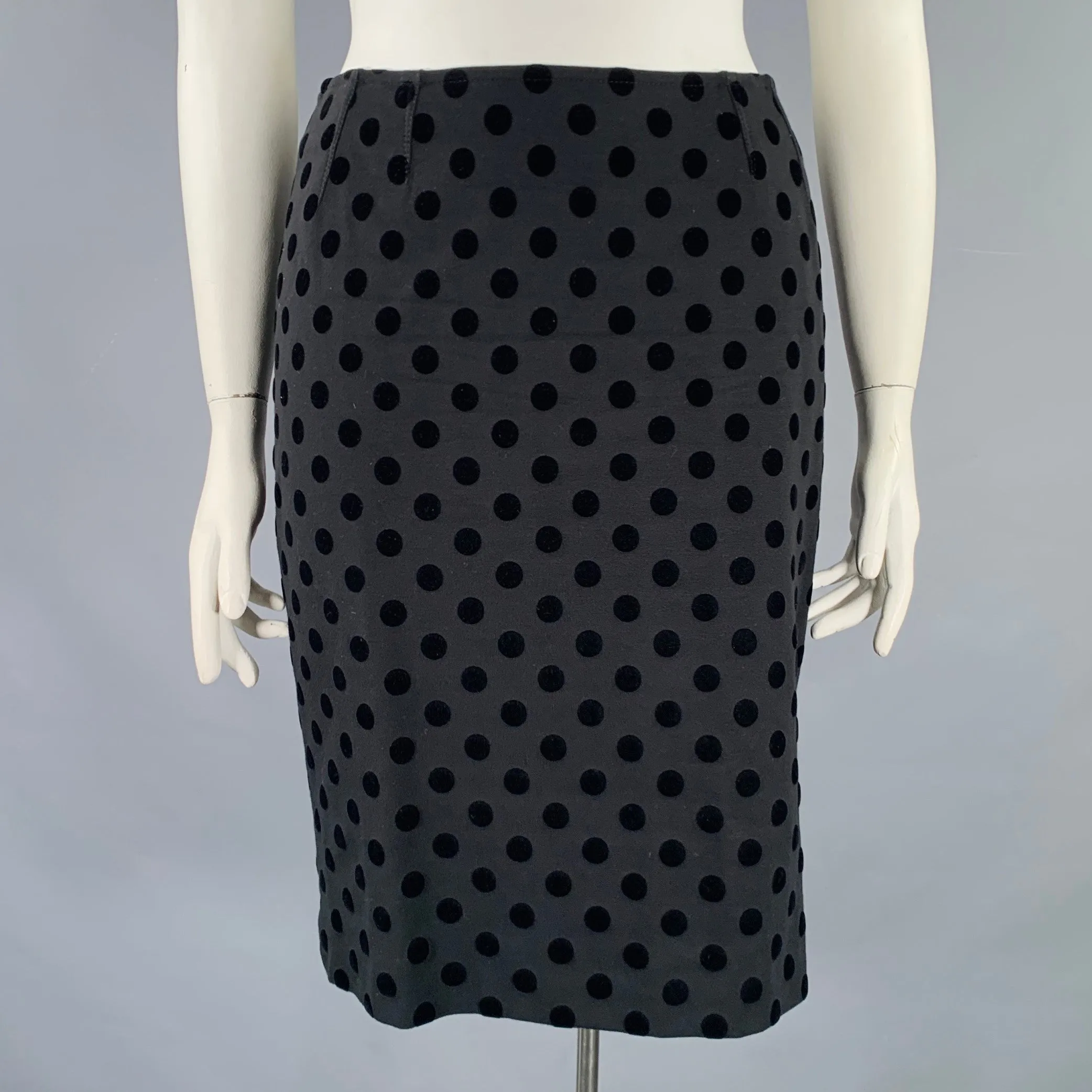 AKRIS Size 10 Black Viscose Blend Polka Dot Pencil Skirt
