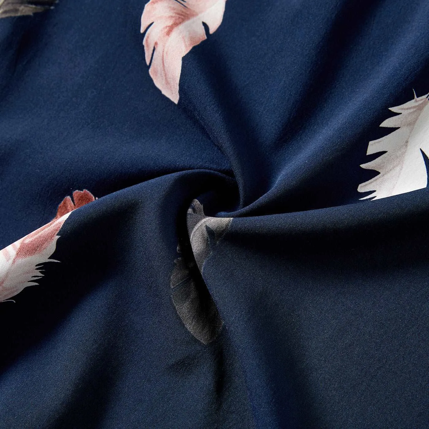 Family Matching Allover Feather Print Belted Cami Dresses and Short-sleeve Spliced Tee Sets