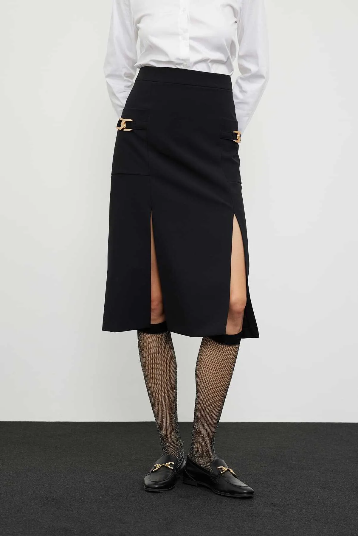 Knee-length Skirt with Accessories Black
