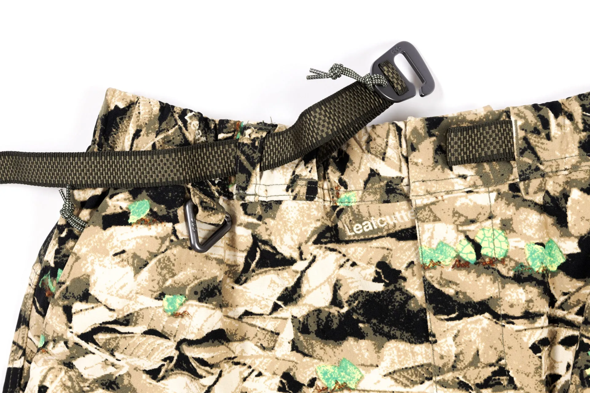 Nike ACG "Smith Summit" Water Repellent UV Cargo Pants 'Parachute Beige/Medium Olive'