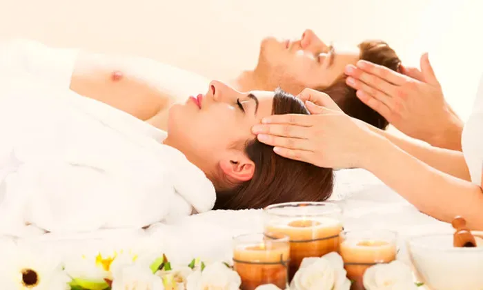 Pamper package with wine
