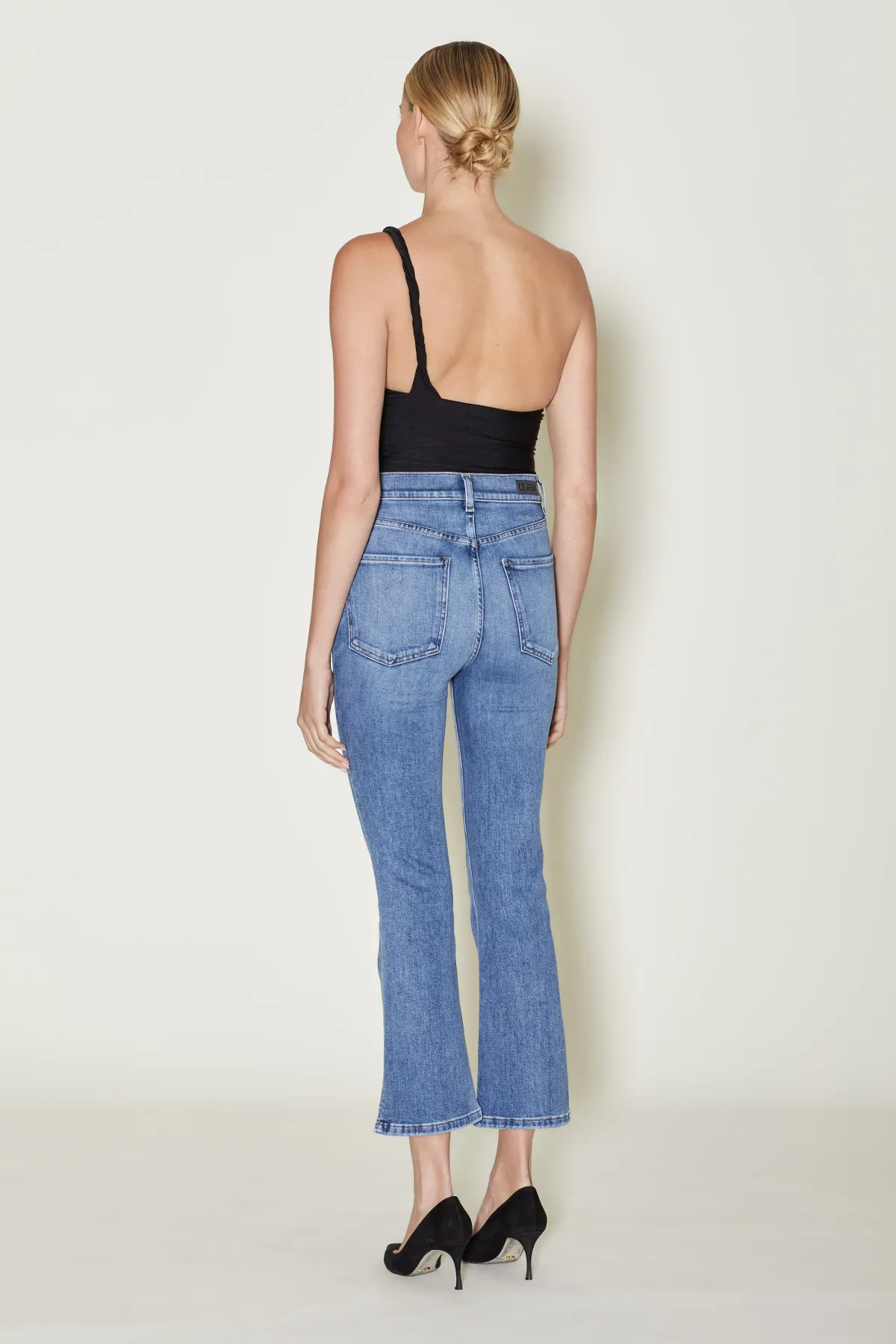 Stella Crop Flare - California Soul